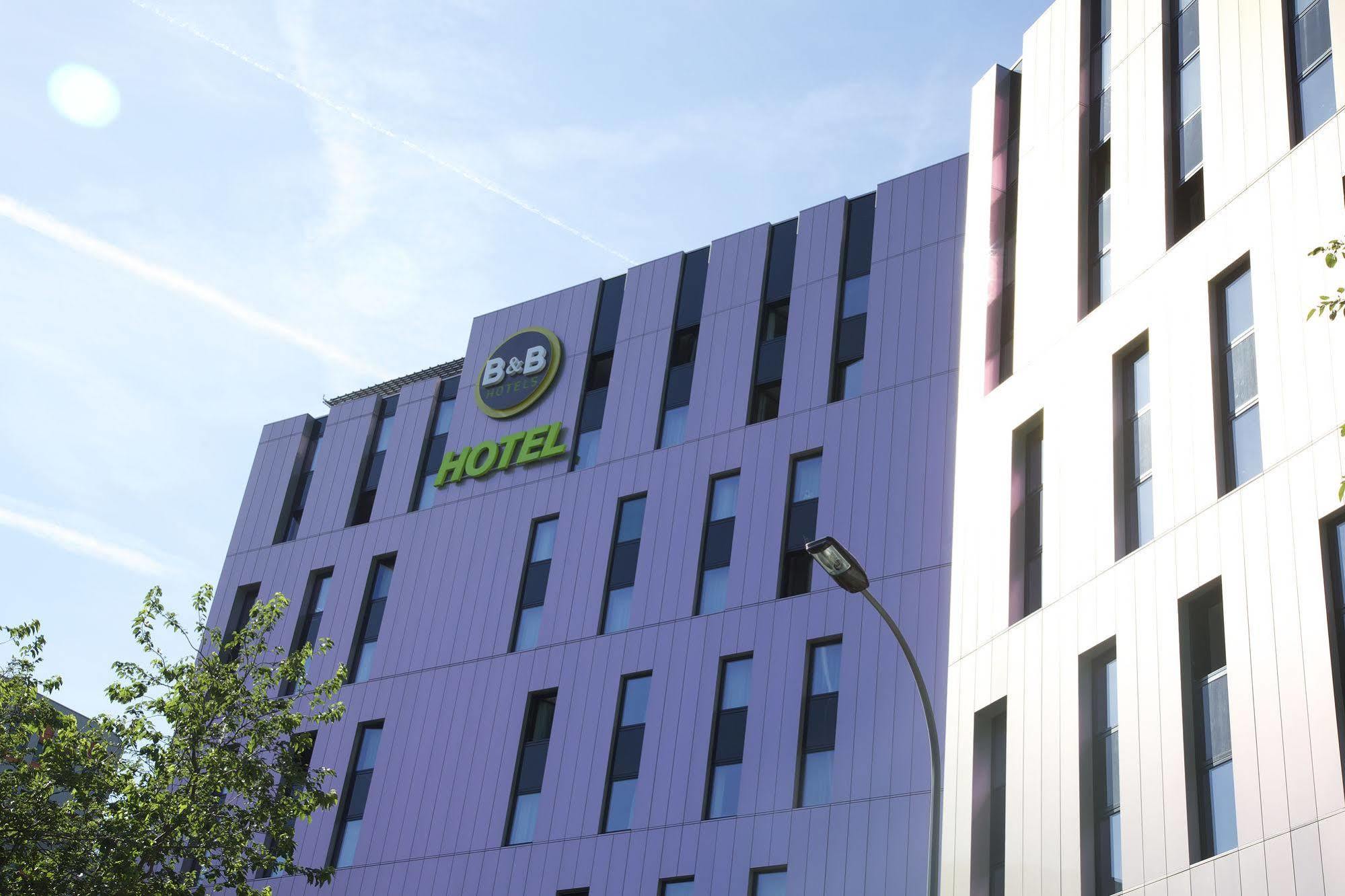 B&B Hotel Paris Porte Des Lilas Exteriör bild